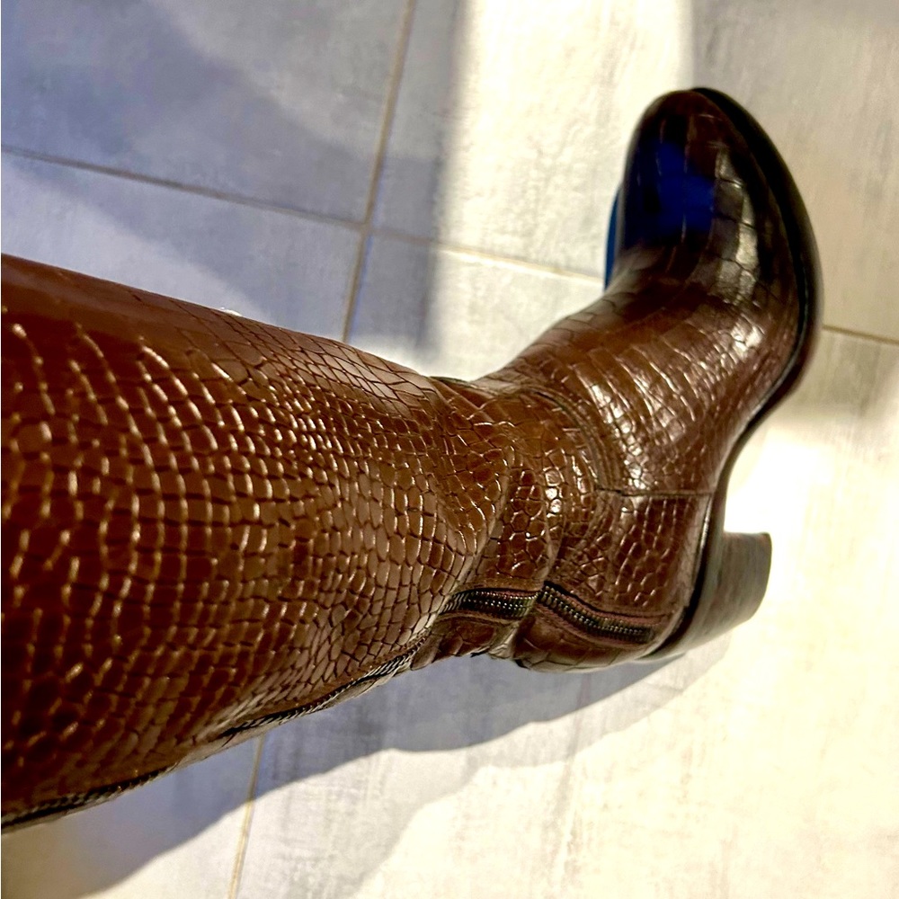 ROCCO P. Tall Boot